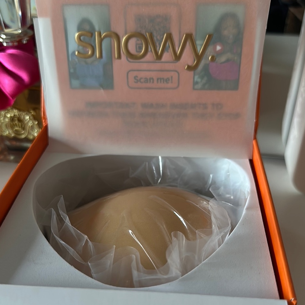 SNOWY : Sticky Inserts. Instant Boost. : Size A